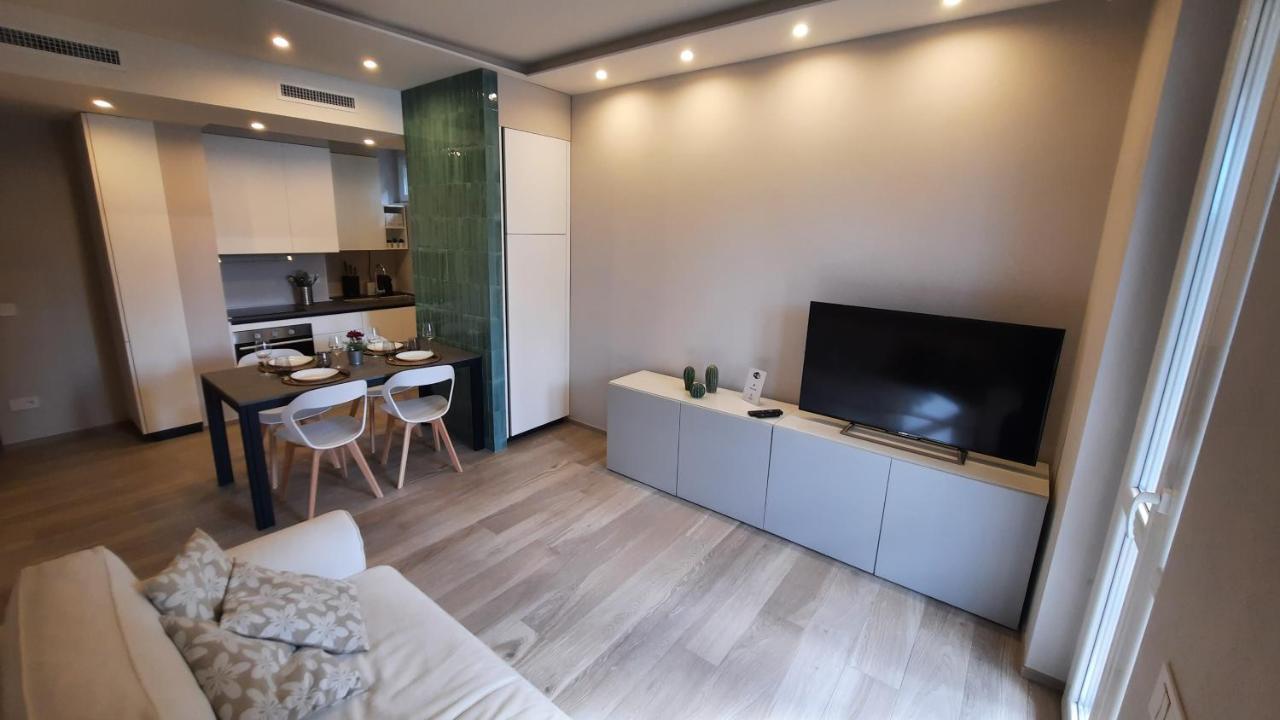 La Casa Di Giulia - Holiday Home Ranco Exteriér fotografie